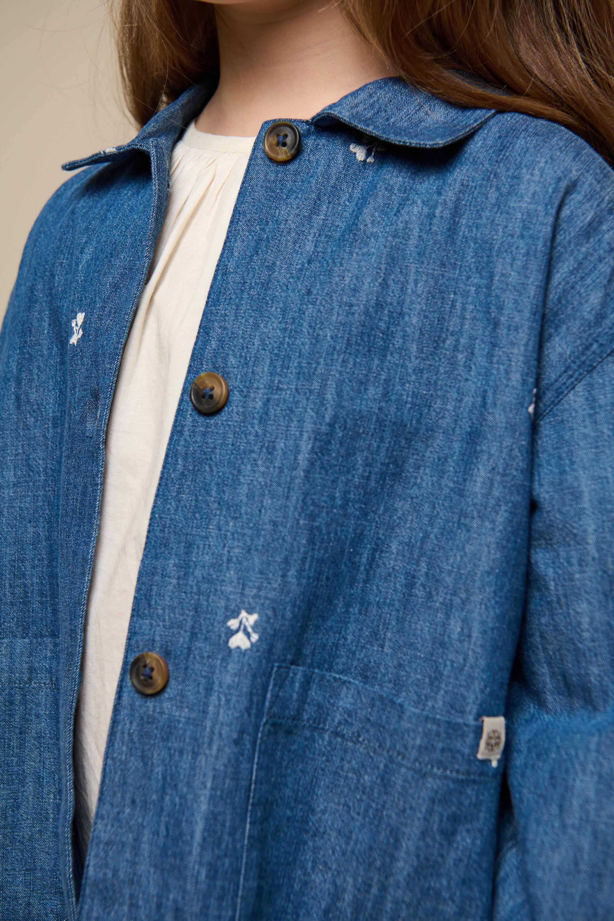 Broderet light-denim skjortejakke - Tween - Blue Denim | 101082 Isabella