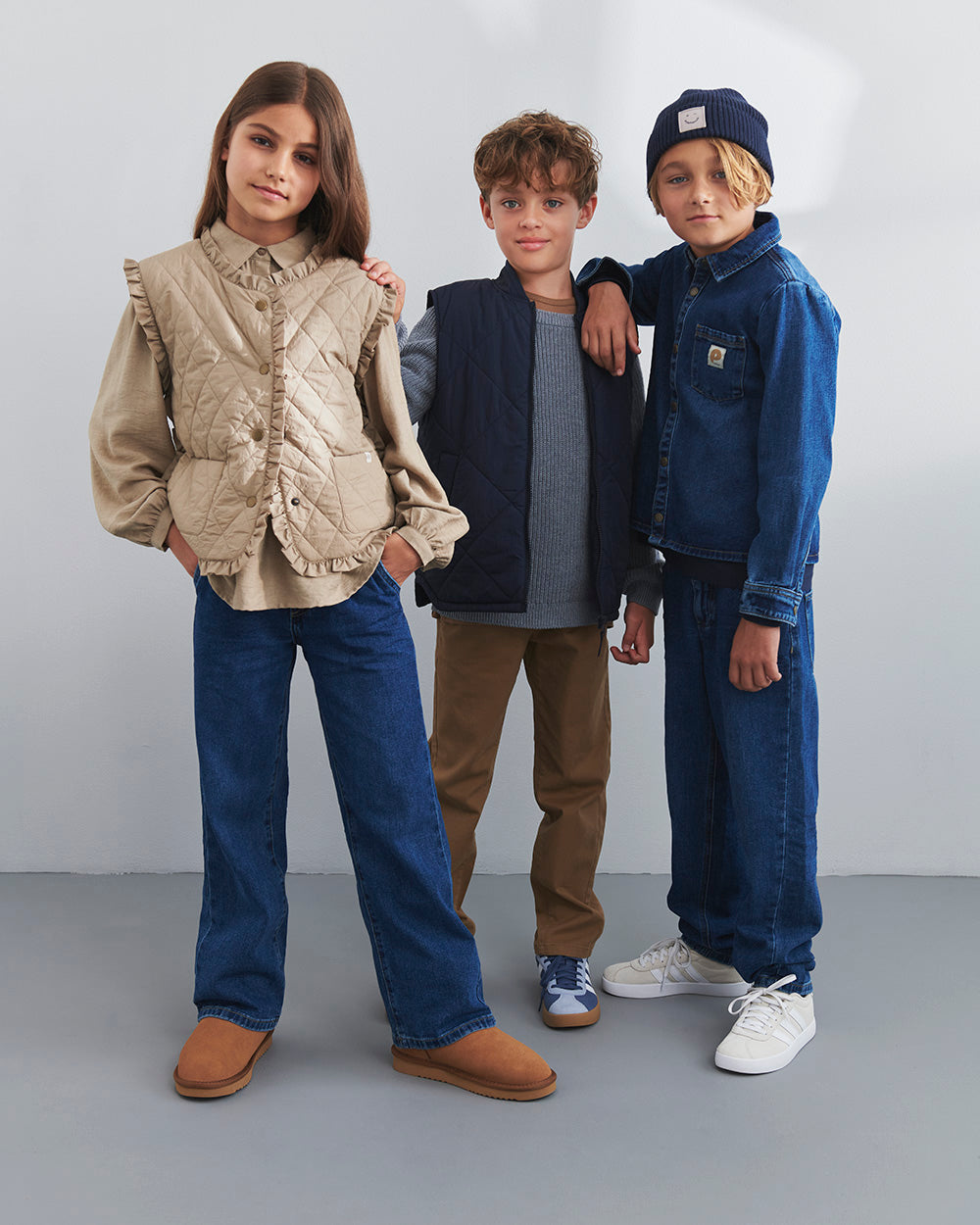 Vatteret vest med flæser - Tweens - Dark beige