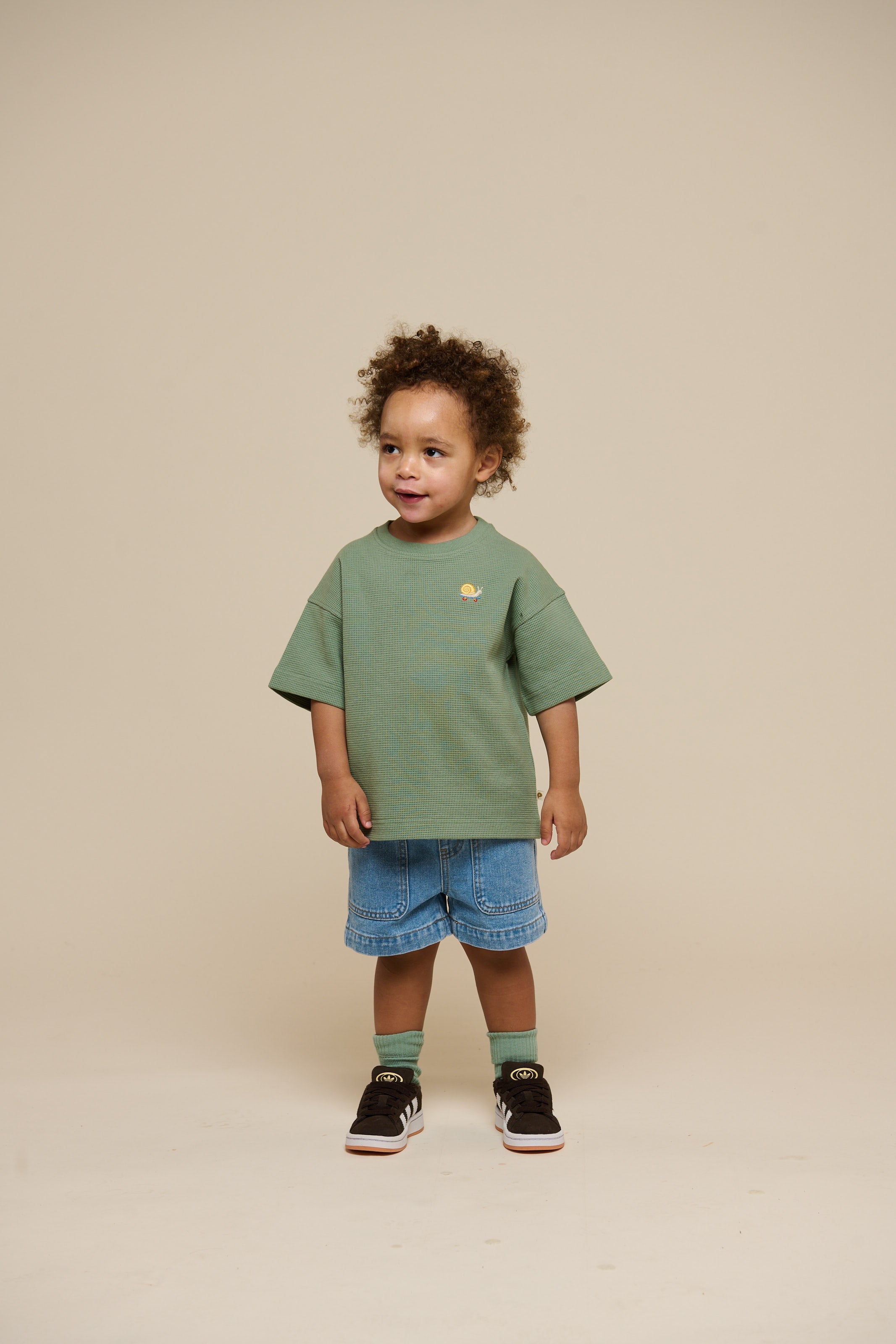 Vaffelstrikket T-shirt - Kids - Dusty Green | 101155 Evan