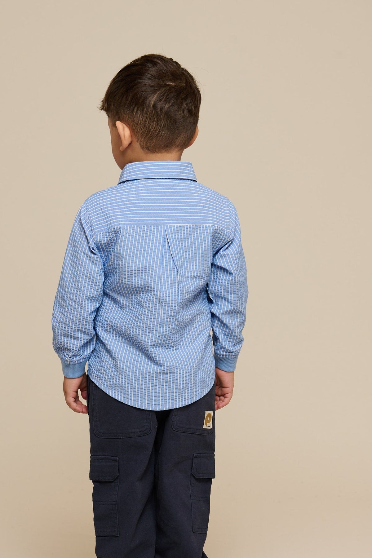 Stribet seersucker skjorte med ribmanchet - Kids - Blue Stripe | 101348 Patrick