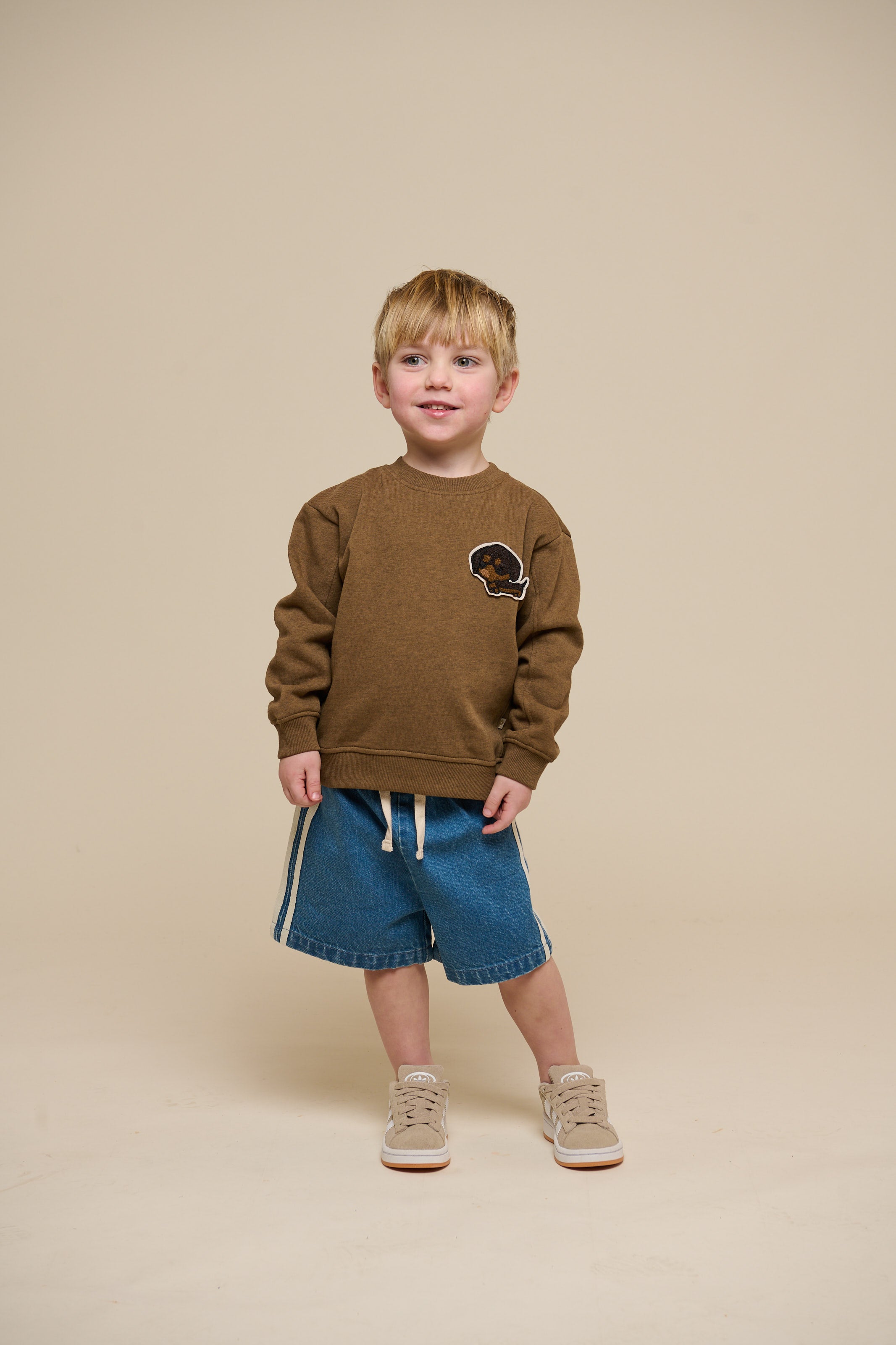 Baggy denimshorts med kontrastbånd - Kids - Blue Denim | 101142 Callum