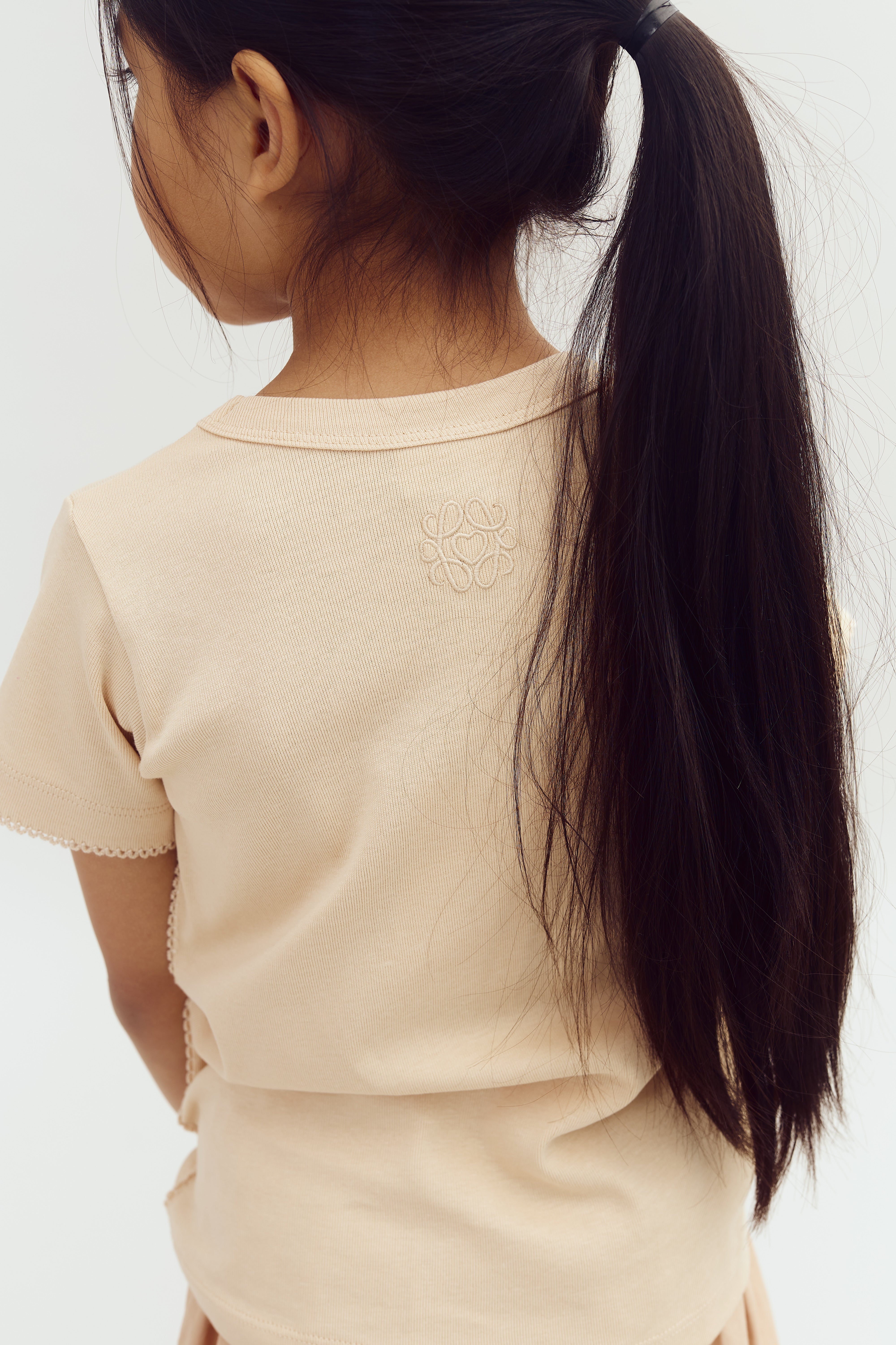 Tætsiddende T-shirt m. Picot-syning - Lys Rosa | 100200 Tina