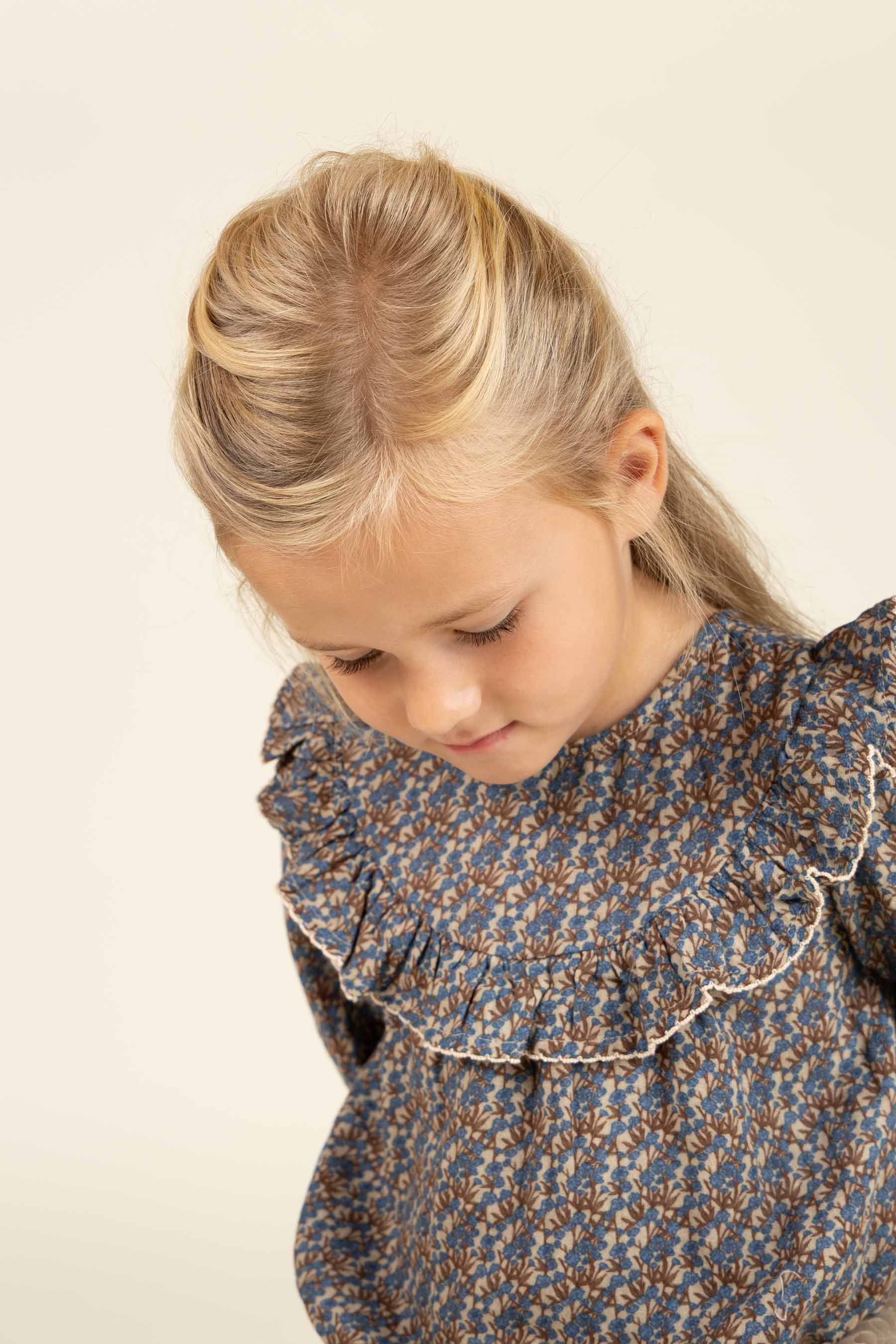 Vendbar Bluse i Printet Musselin - Kids - Blue / Brown | 100729 Maggie