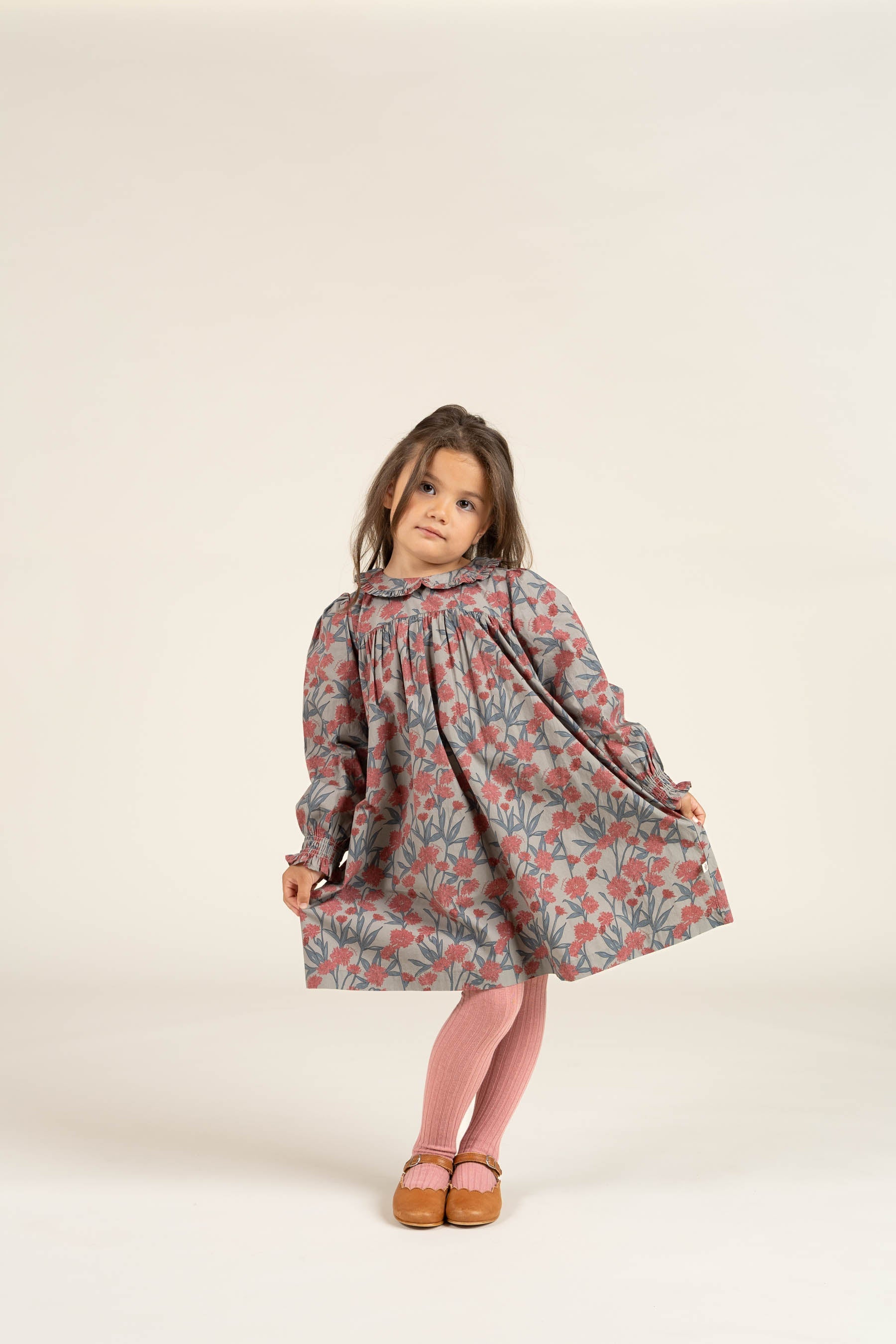 Kjole i bomulds-poplin med Print og elastik i taljen - Kids - Rose / Green | 100722 Amy