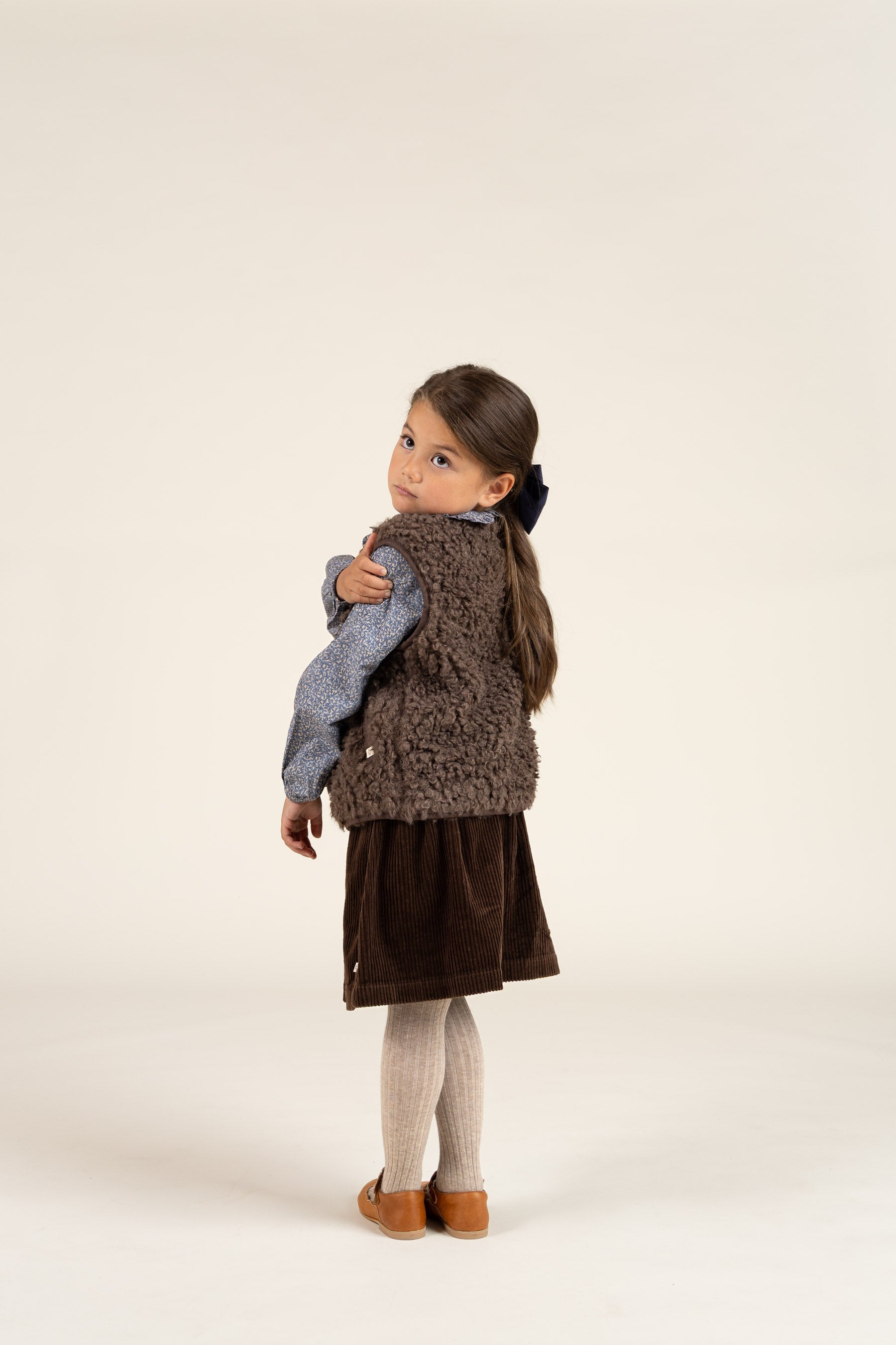 Vest i imiteret pels - Kids - Chocolate | 100552 Ellie