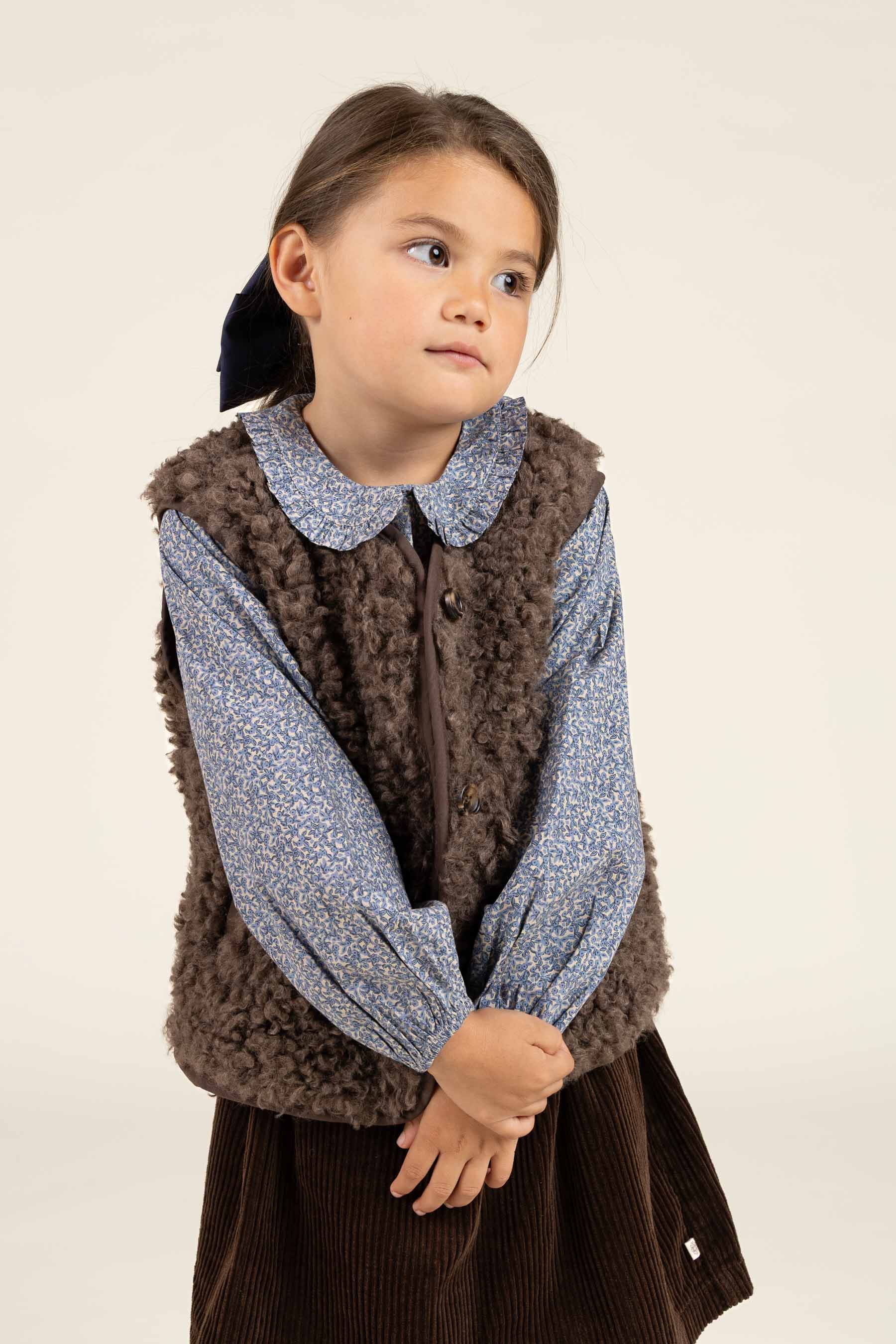 Vest i imiteret pels - Kids - Chocolate | 100552 Ellie