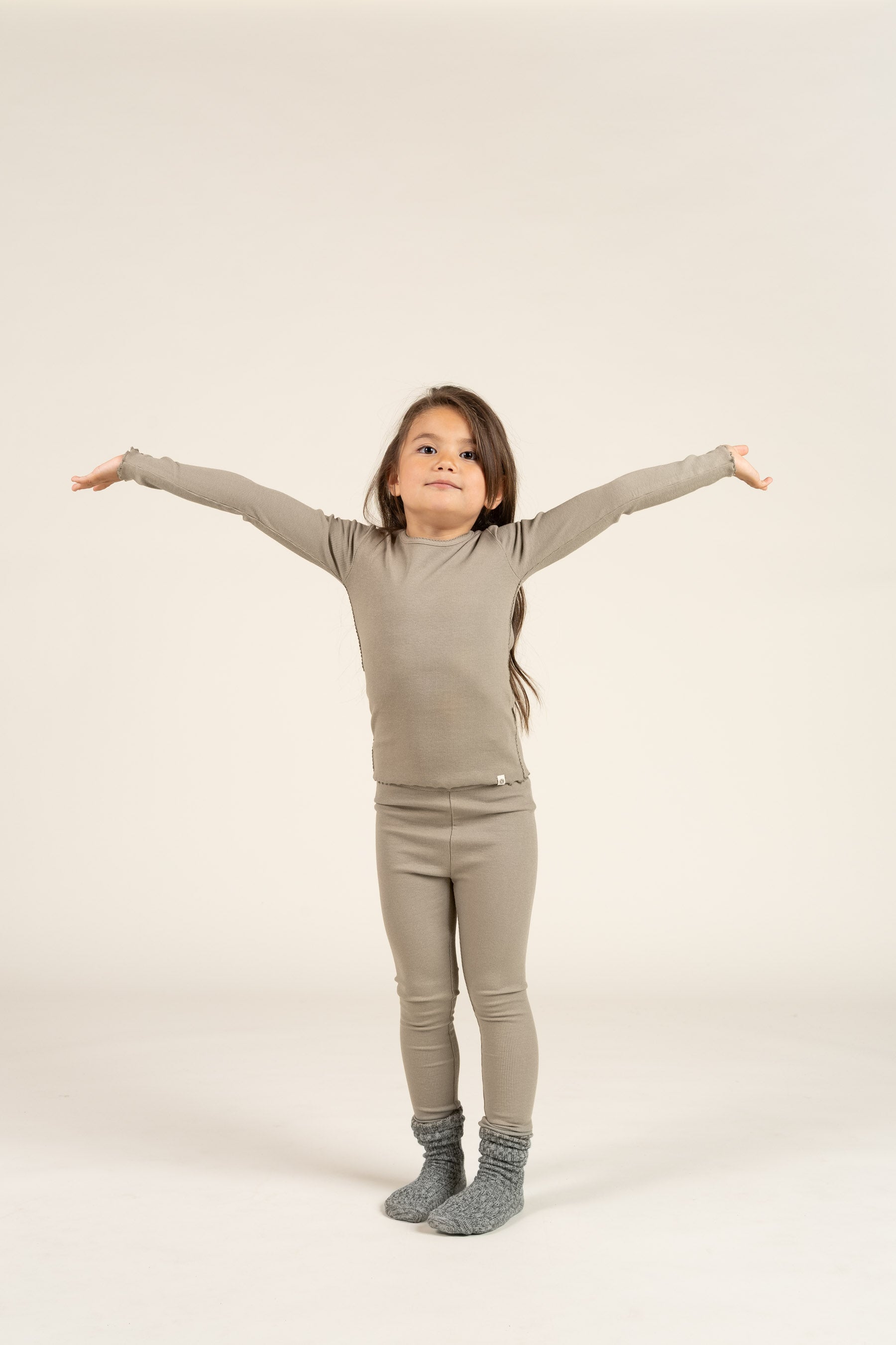Langærmet Rib T-shirt i Modal med picot-kant - Kids - Dusty Green | 100582 Mia