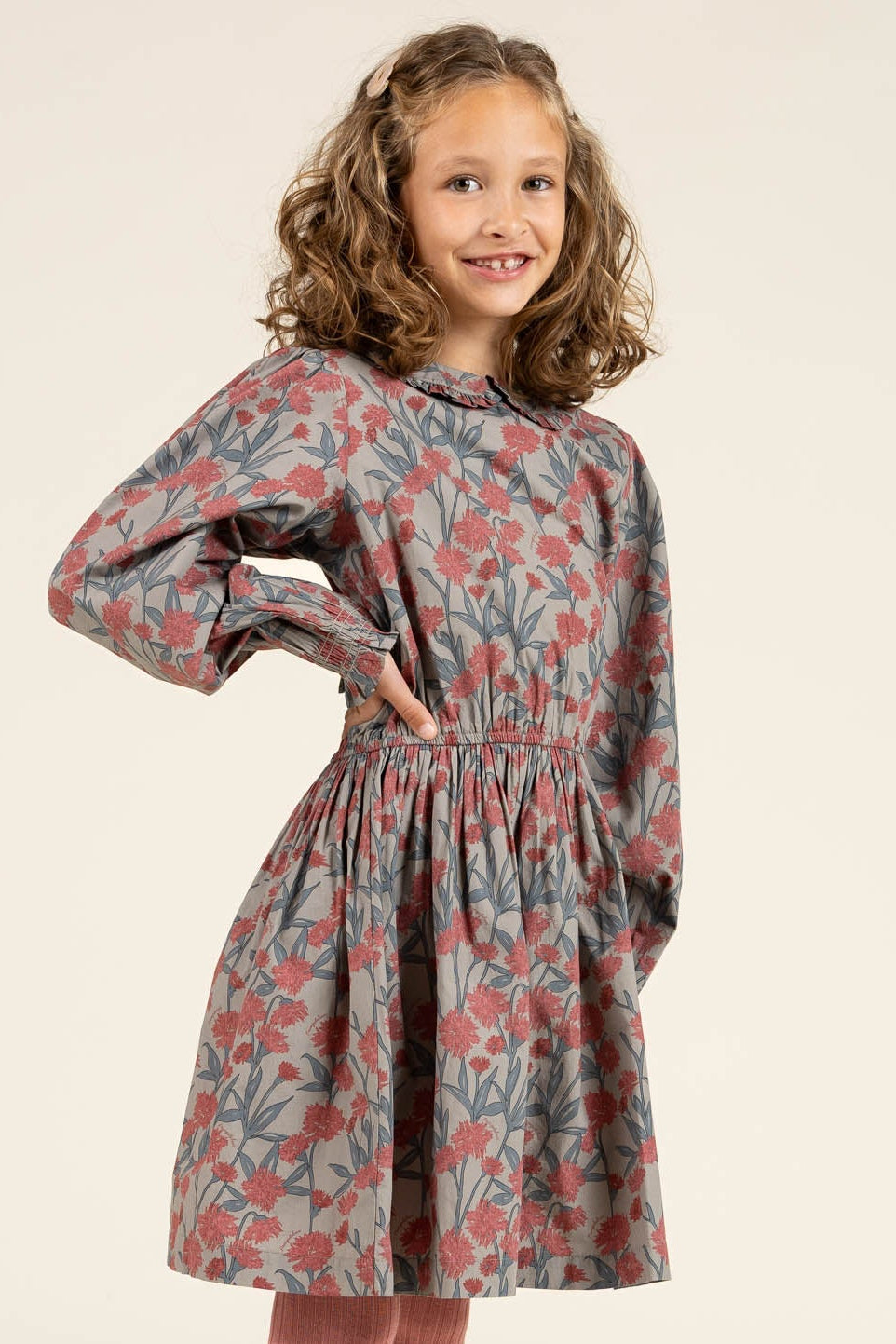 Kjole i bomulds-poplin med Print og elastik i taljen - Tween - Rose / Green | 100720 Amy