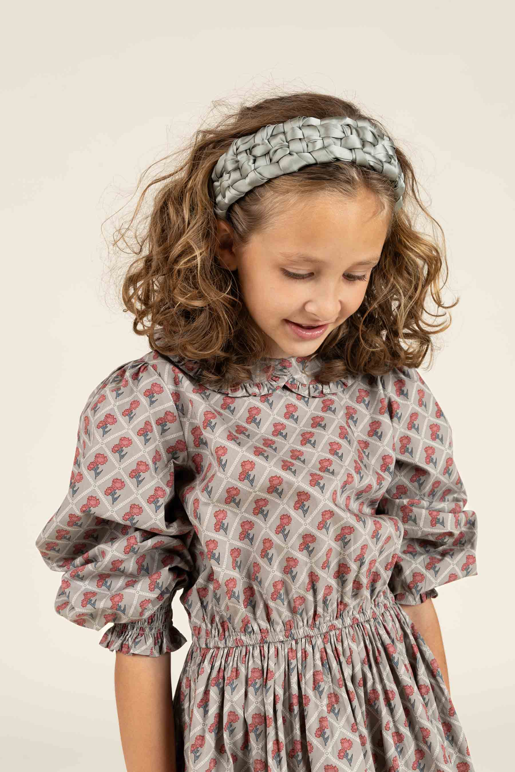Kjole i bomulds-poplin med Print og elastik i taljen - Tween - Green w. Vintage Red | 100800 Amine