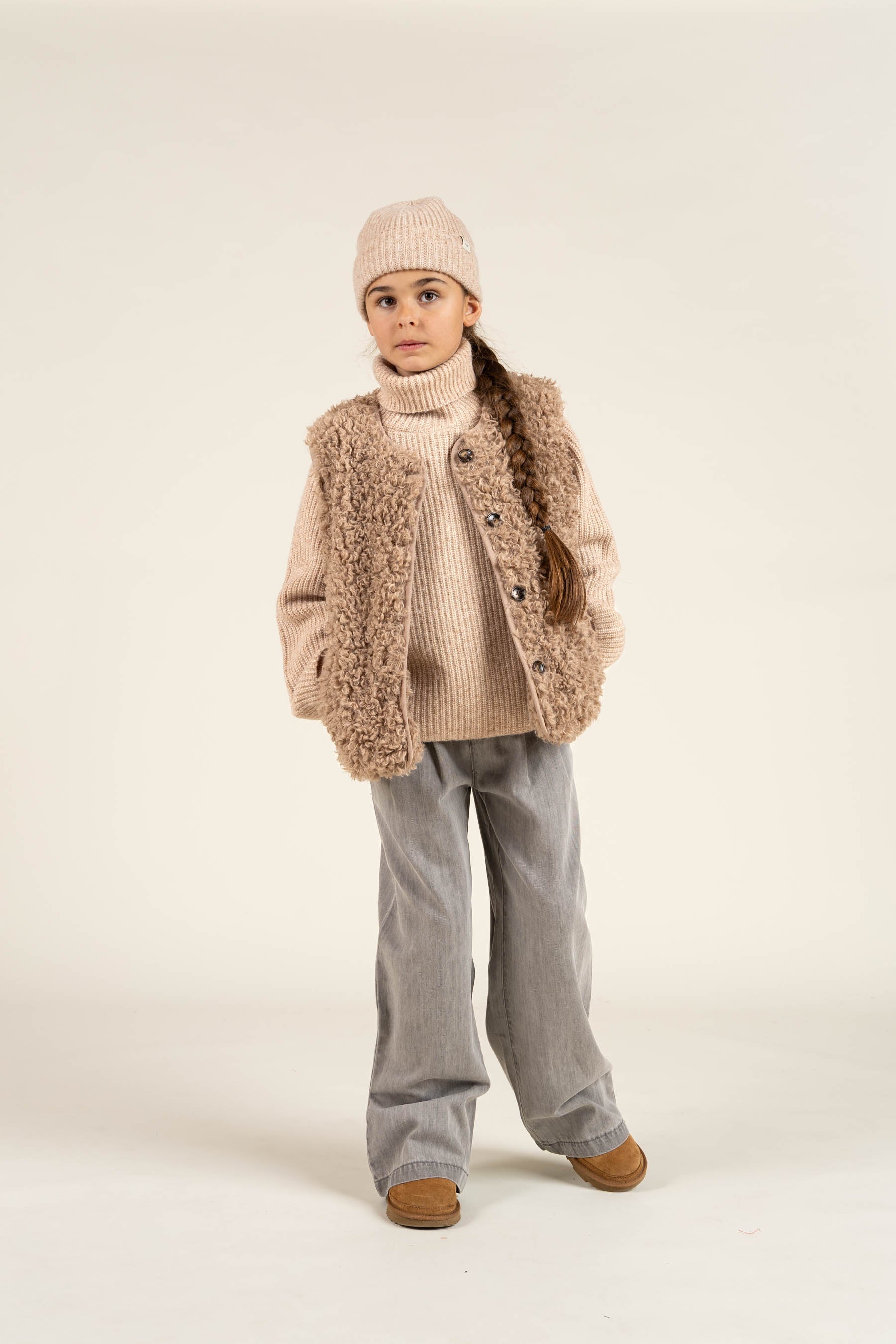 Vest i imiteret pels - Tween - Caffe Latte | 100551 Ellie