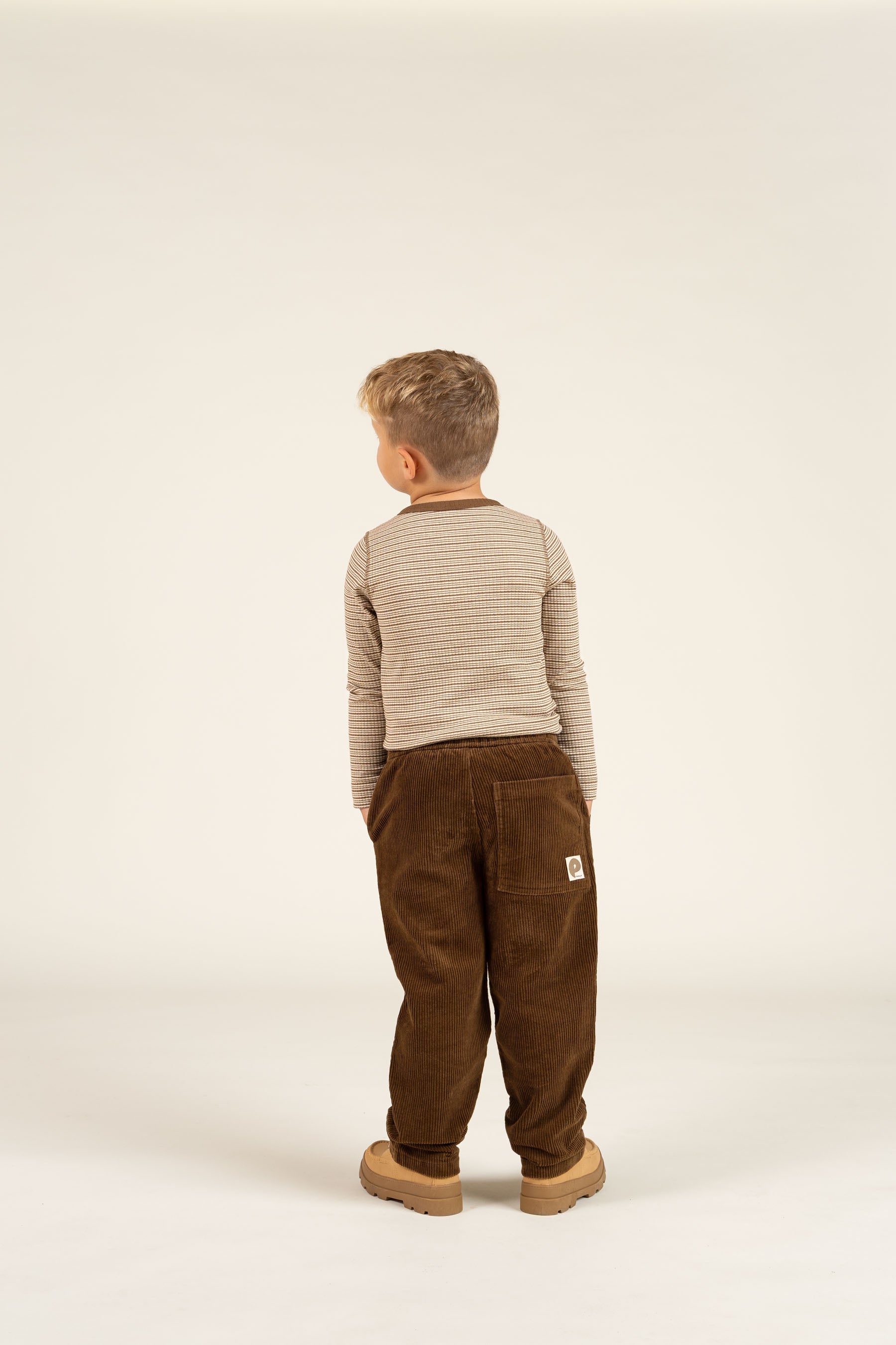 Langærmet T-shirt i Bomuldsrib - Kids - Coffee Stripe | 100564 Manson