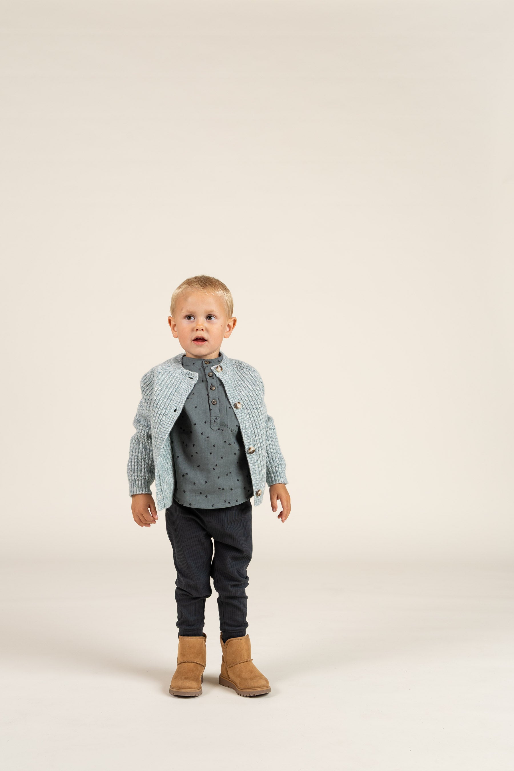 Skjorte i sildebensvævet Bomuld m. Print - Kids - Dark Dusty Green | 100761 Edward