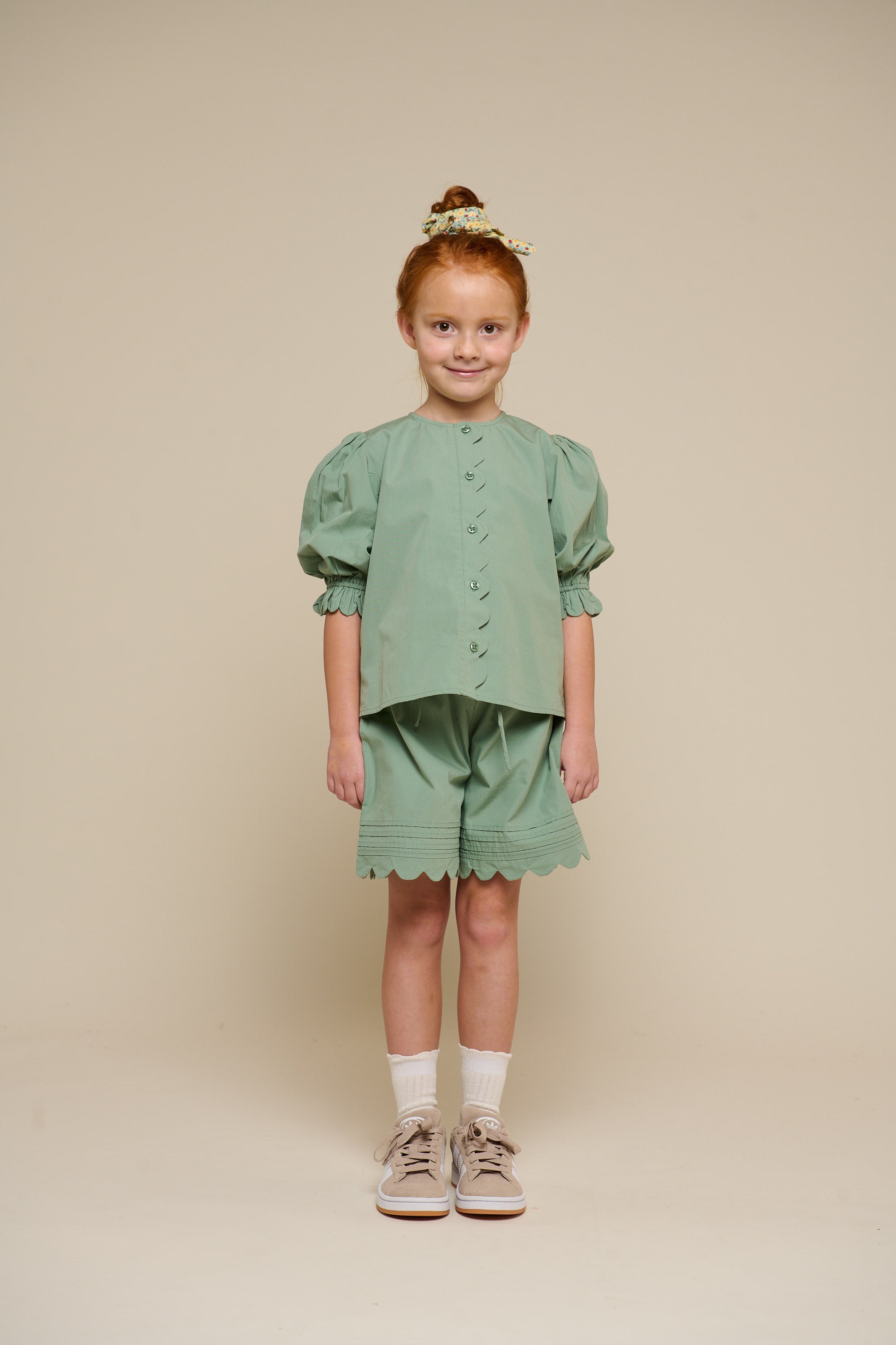 Poplinbluse med muslingekant - Tween - Dusty Green | 101078 Joy