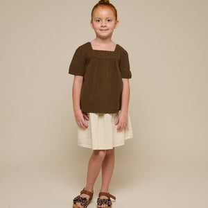 Bluse i musselin med korte ærmer - Tween - Dark Brown | 100917 Jasmine