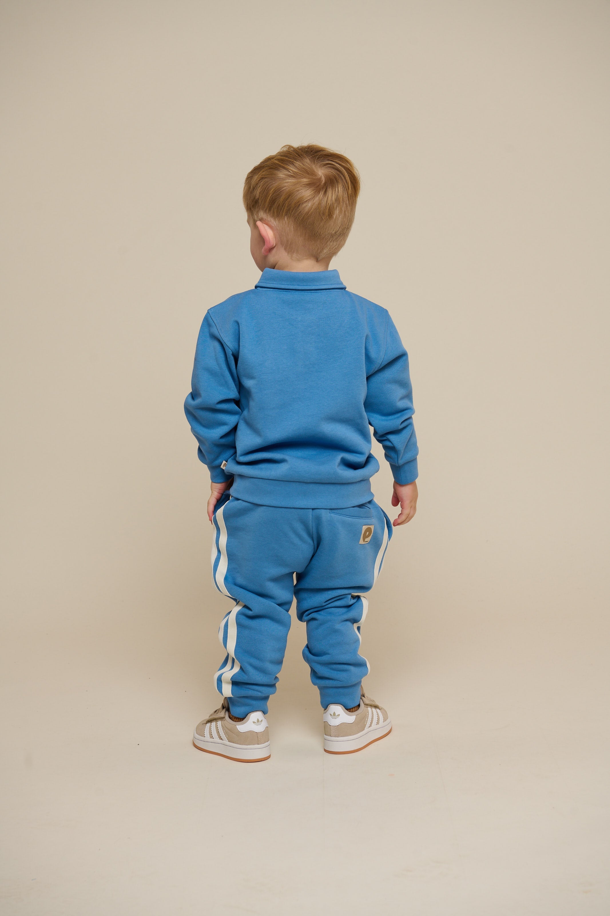Sweatpants med tape - Kids - Dusty Blue | 101257 Carter