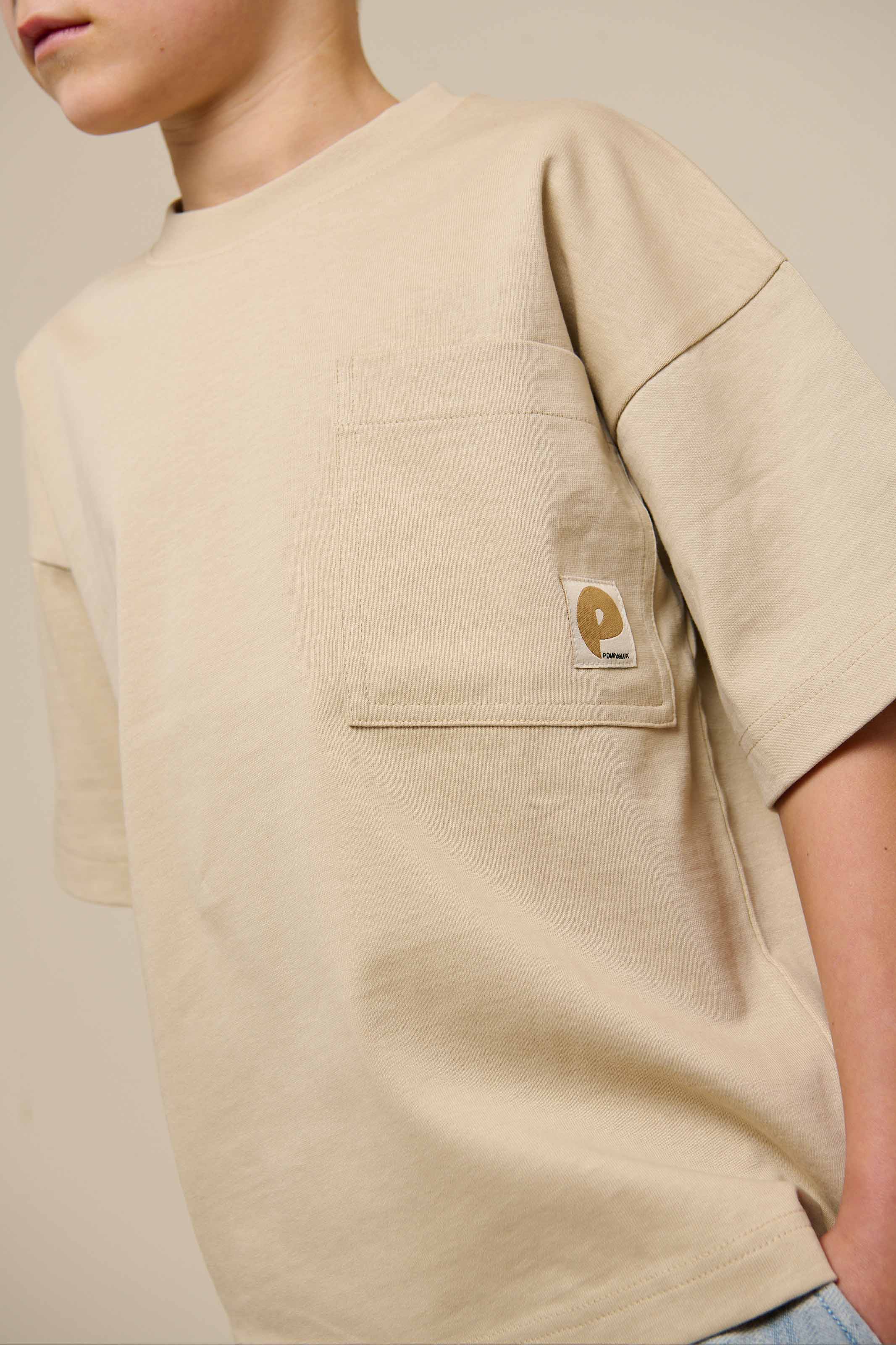 T-shirt med lomme - Tween - Light Sand | 101147 Jasper