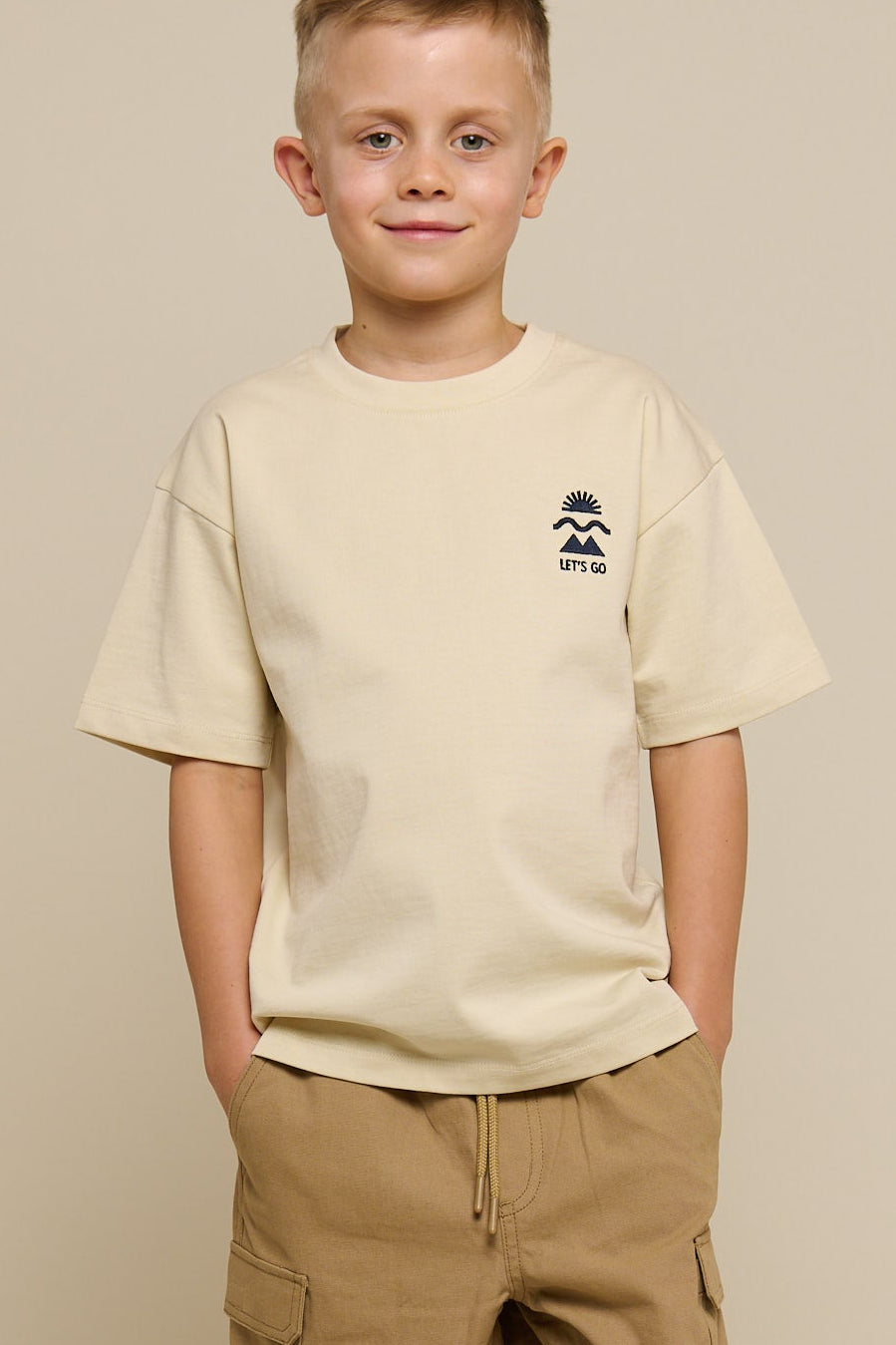 T-shirt i Heavy Jersey - Tween - Offwhite | 101335 Jesse