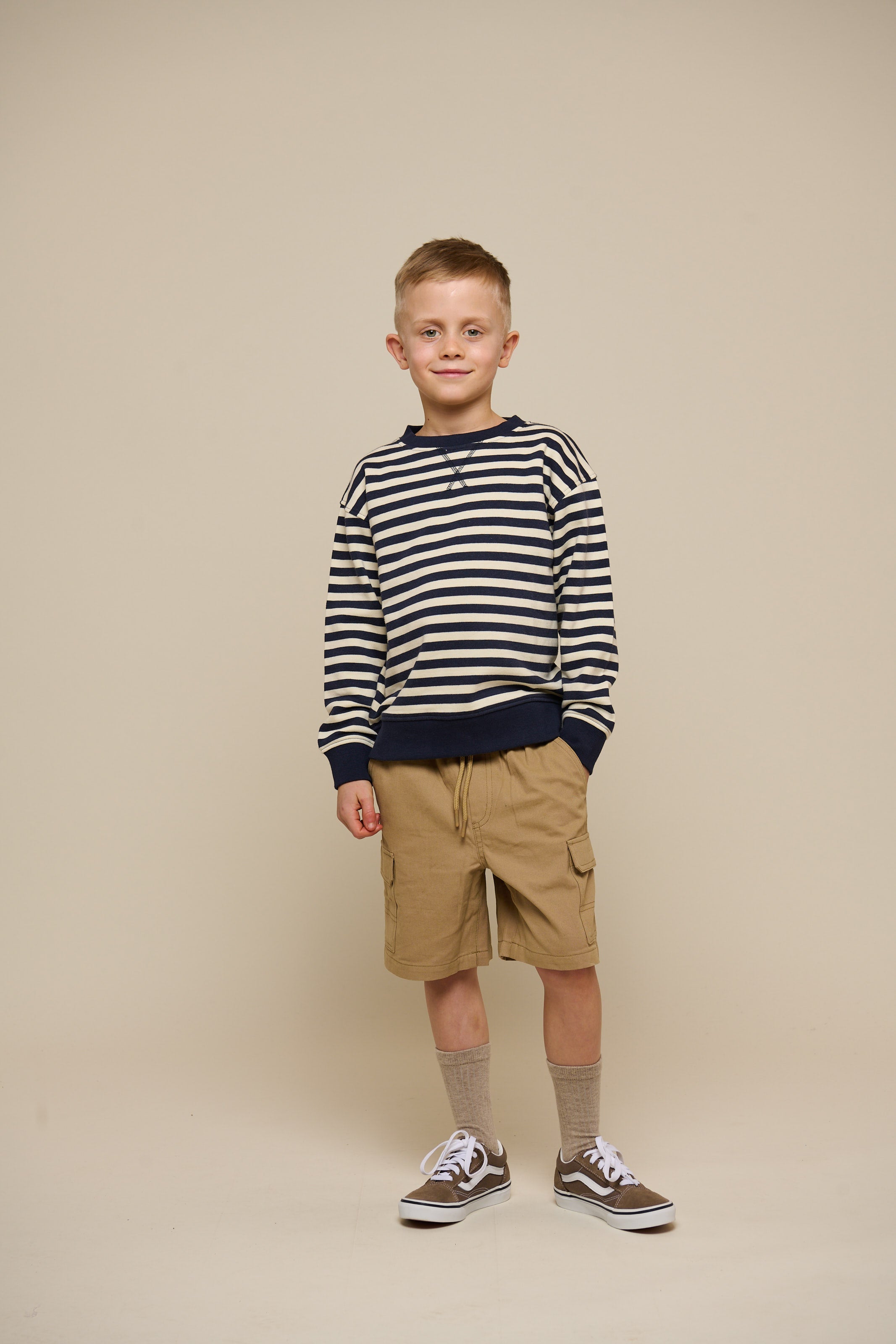 Stribet crewneck sweatshirt - Tween - Navy Stripe | 101345 Cole