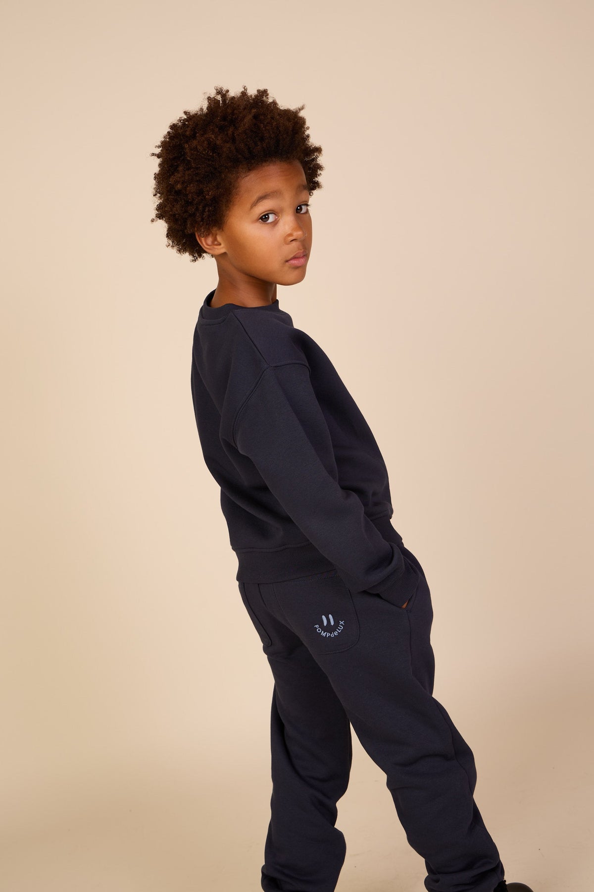 Joggingbukser med smiley broderi Tween - Navy | 101586 Andrew