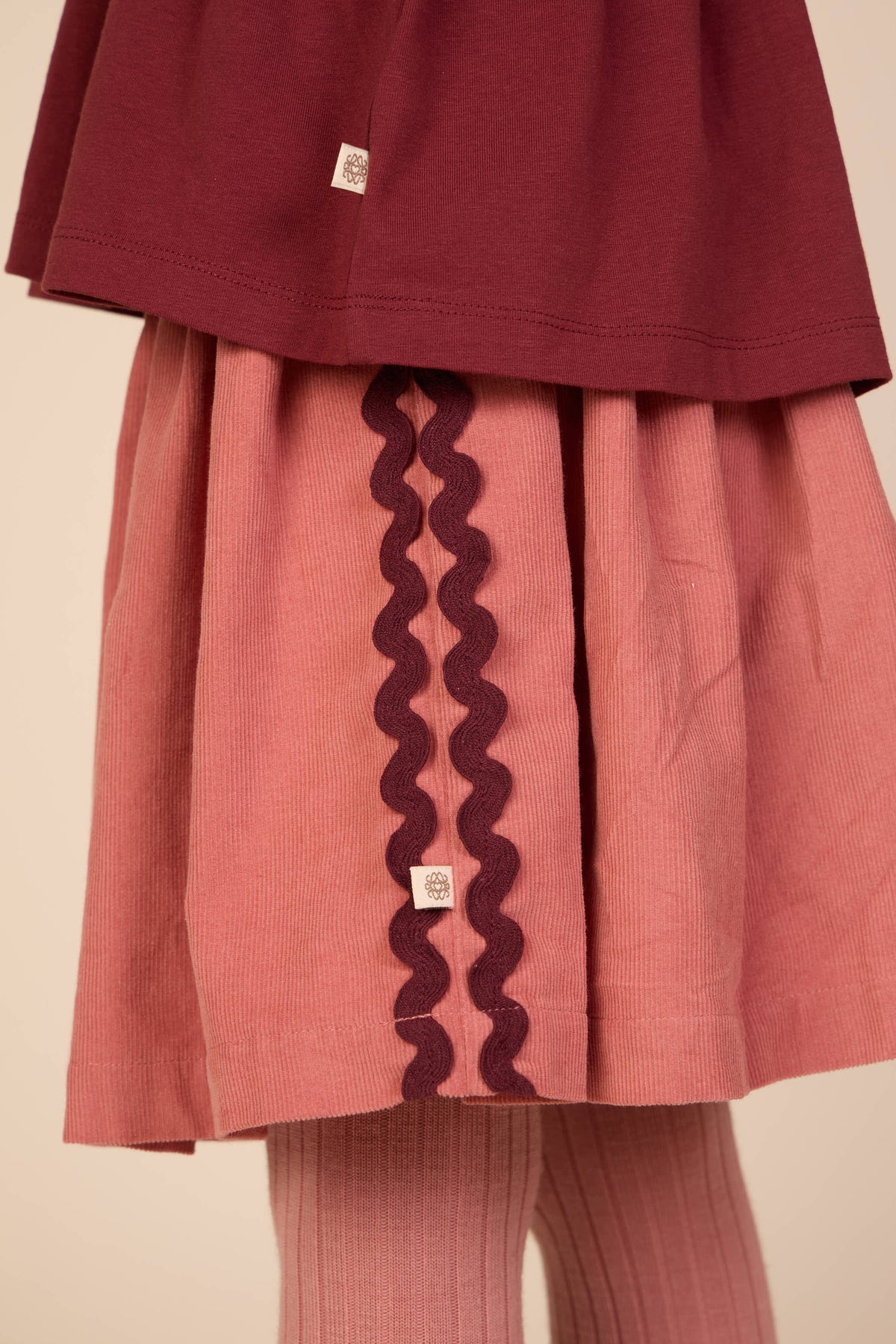 Fløjlsnederdel med zig-zag bånd Tween - Dusty Rose | 101480 Sille