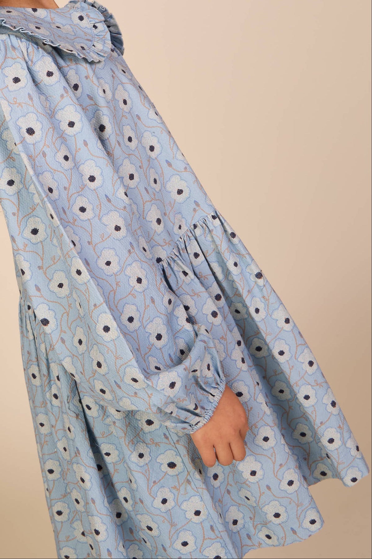 Blomstret bomuldskjole med flæsekrave Kids - Blue/Brown | 101427 Nova