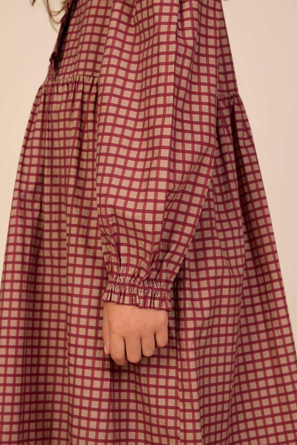 Poplin-kjole med stolpelukning Tween - Bordeaux Check | 101437 Julia