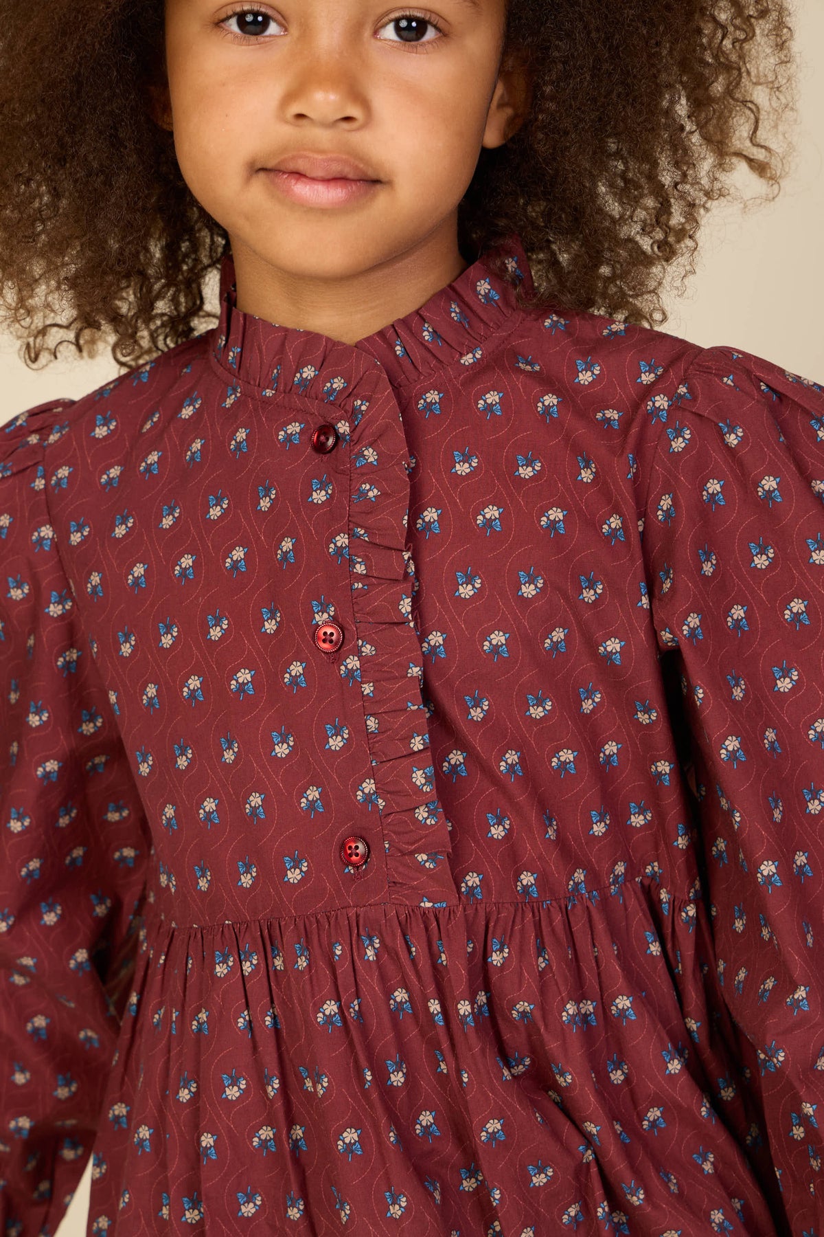Poplin-kjole med stolpelukning Tween - Bordeaux Flowerprint | 101439 Julia