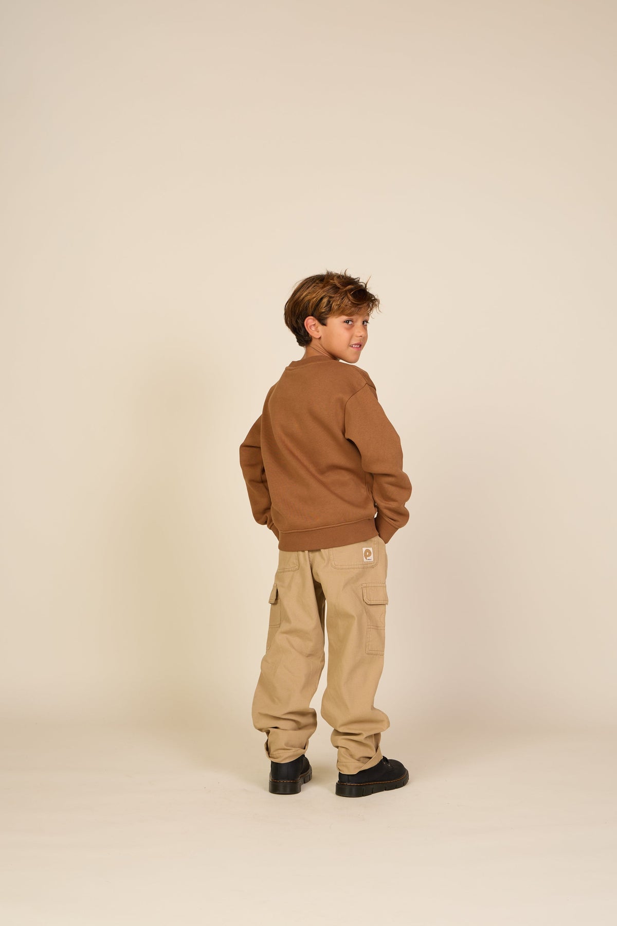 Rundhalset sweatshirt med frottébroderi Tween - Toffee | 101621 Joel