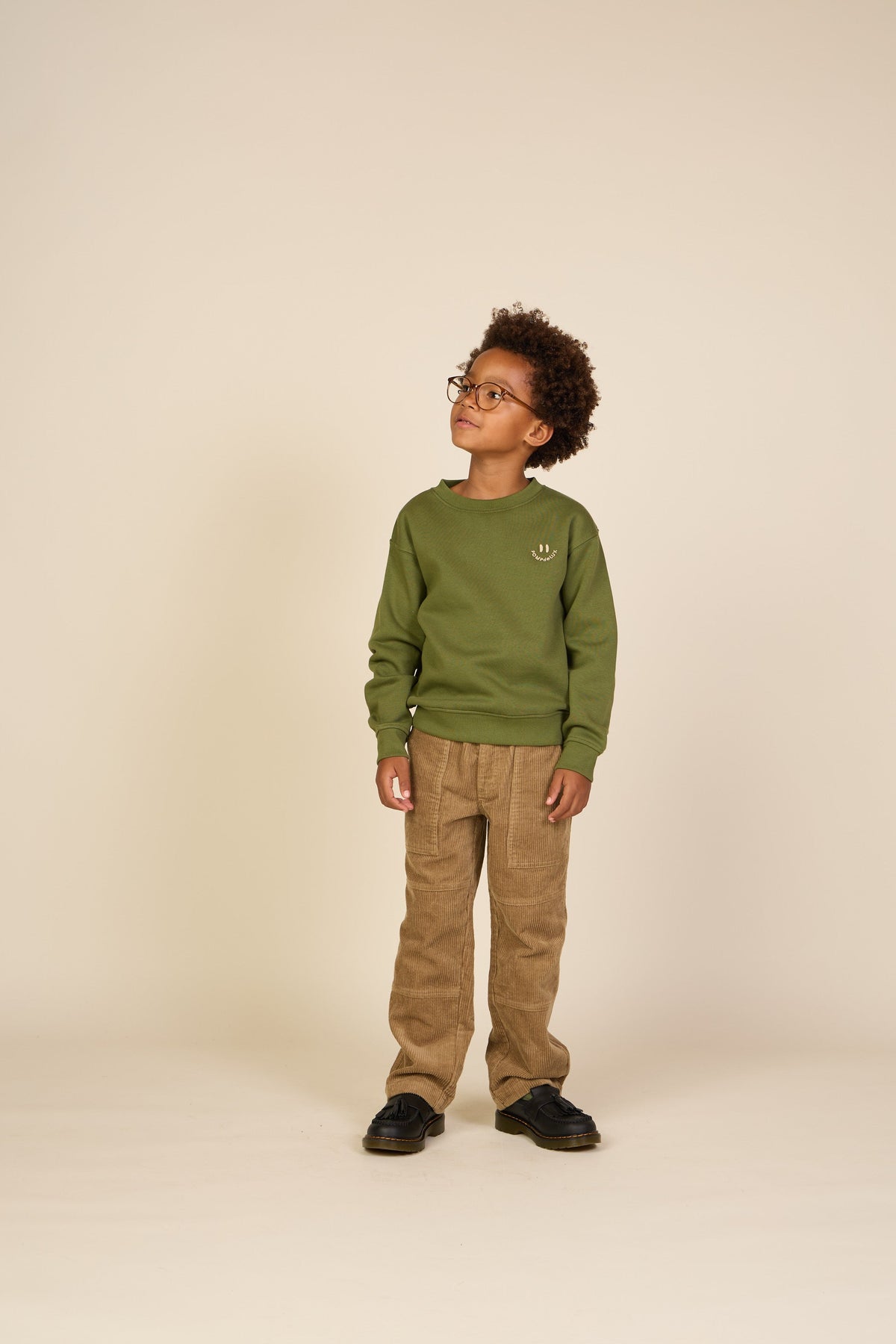 Rundhalset sweatshirt med smiley broderi Tween - Moss Green | 101576 Andrew