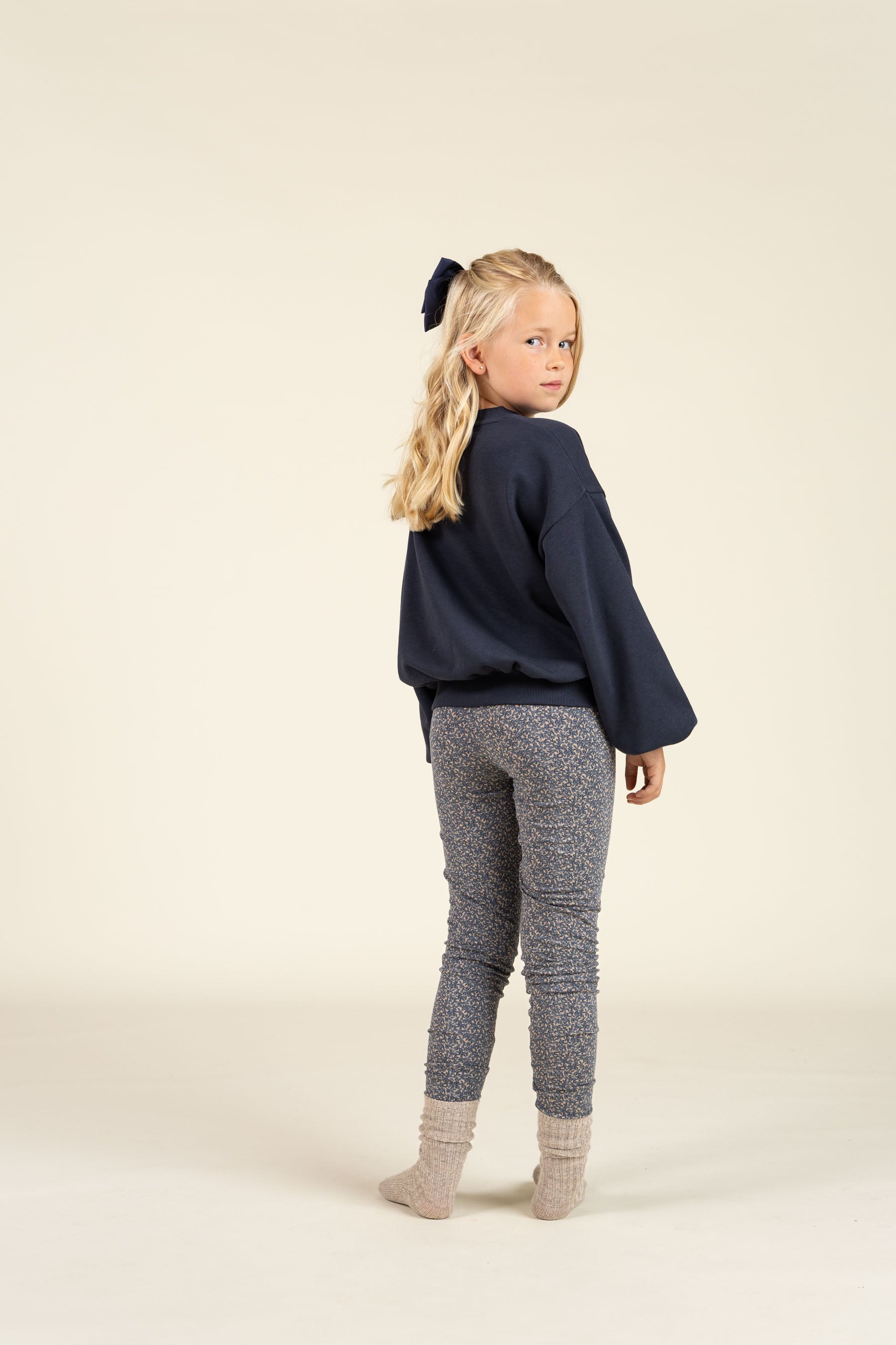Sweatshirt med ballonærmer - Tween - Navy | 100818 Joanna