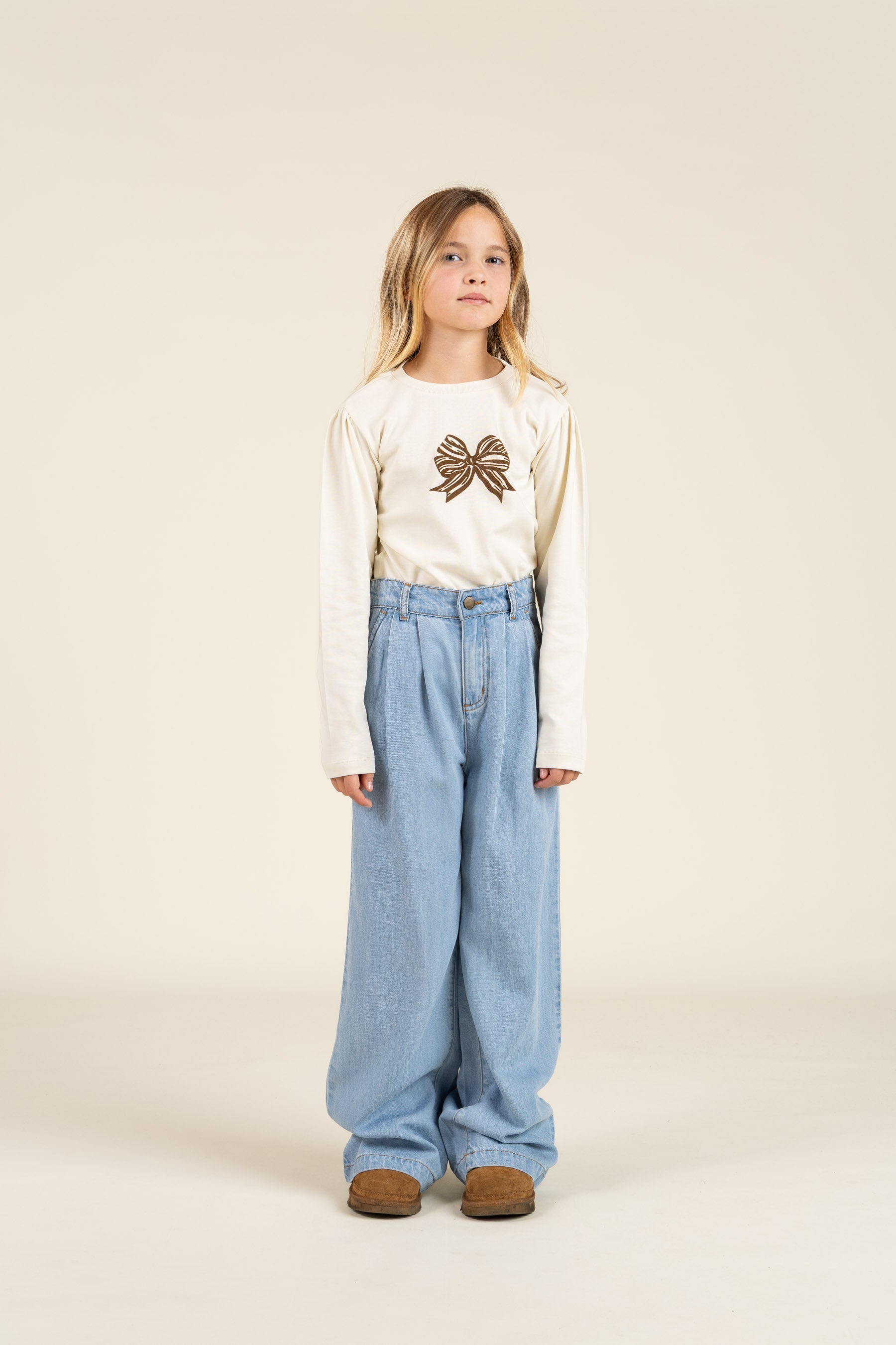 Langærmet T-shirt i m. Print - Tween - Off White | 100849 Kendell