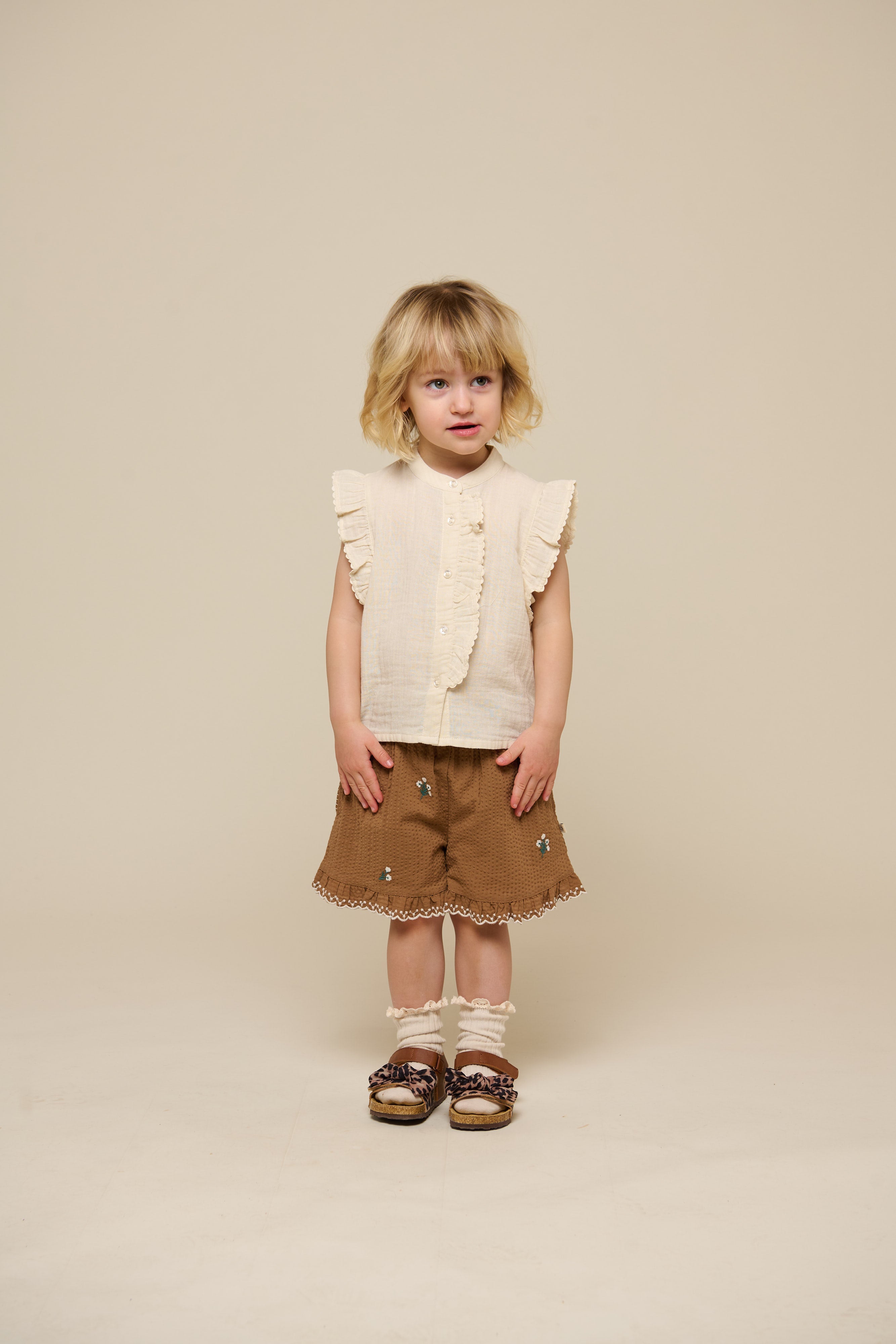 Ærmeløs top i musselin - Kids - Off White | 100930 Jasmine