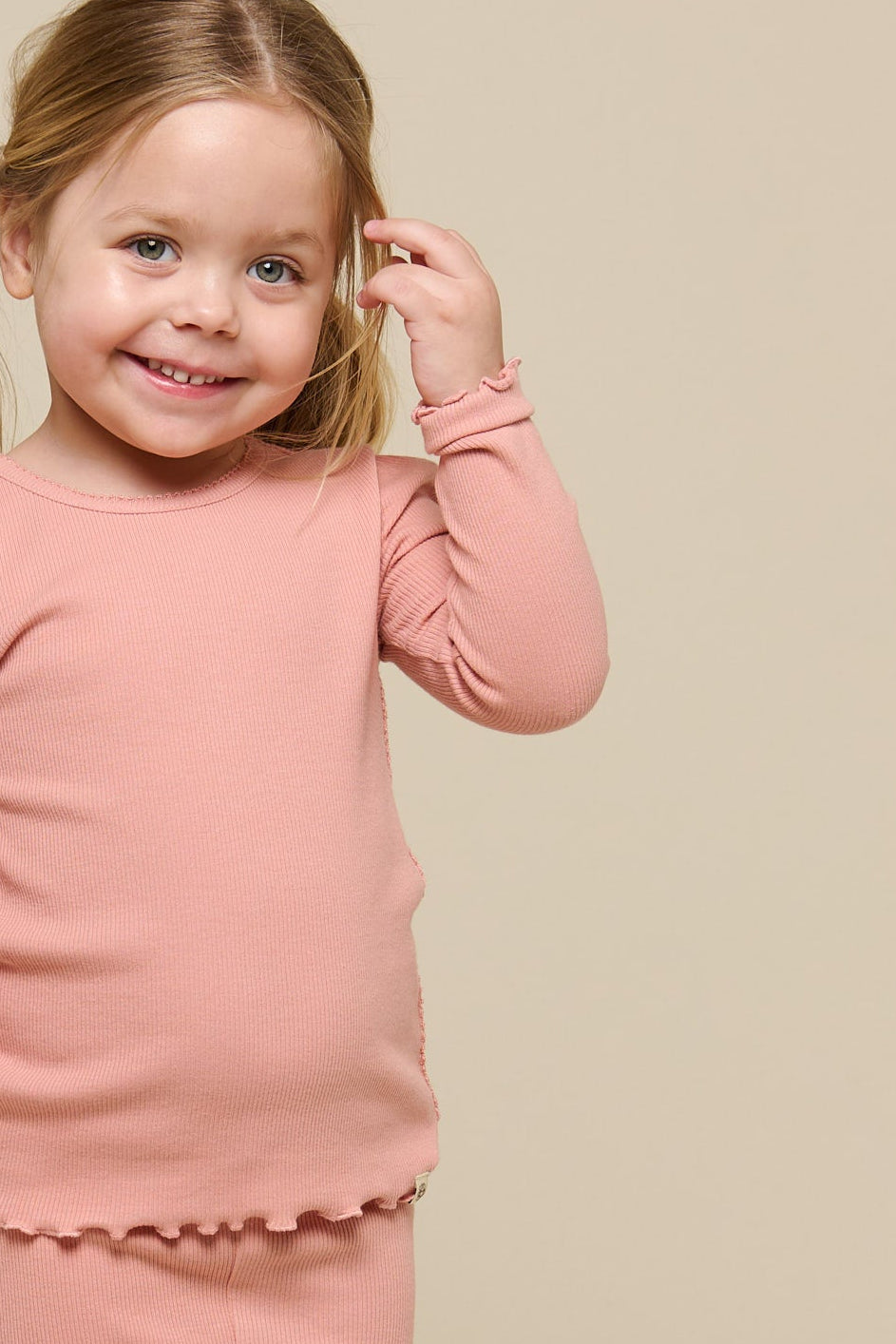 Langærmet T-shirt i modalrib - Kids - Rose Tan | 101306 Lottie