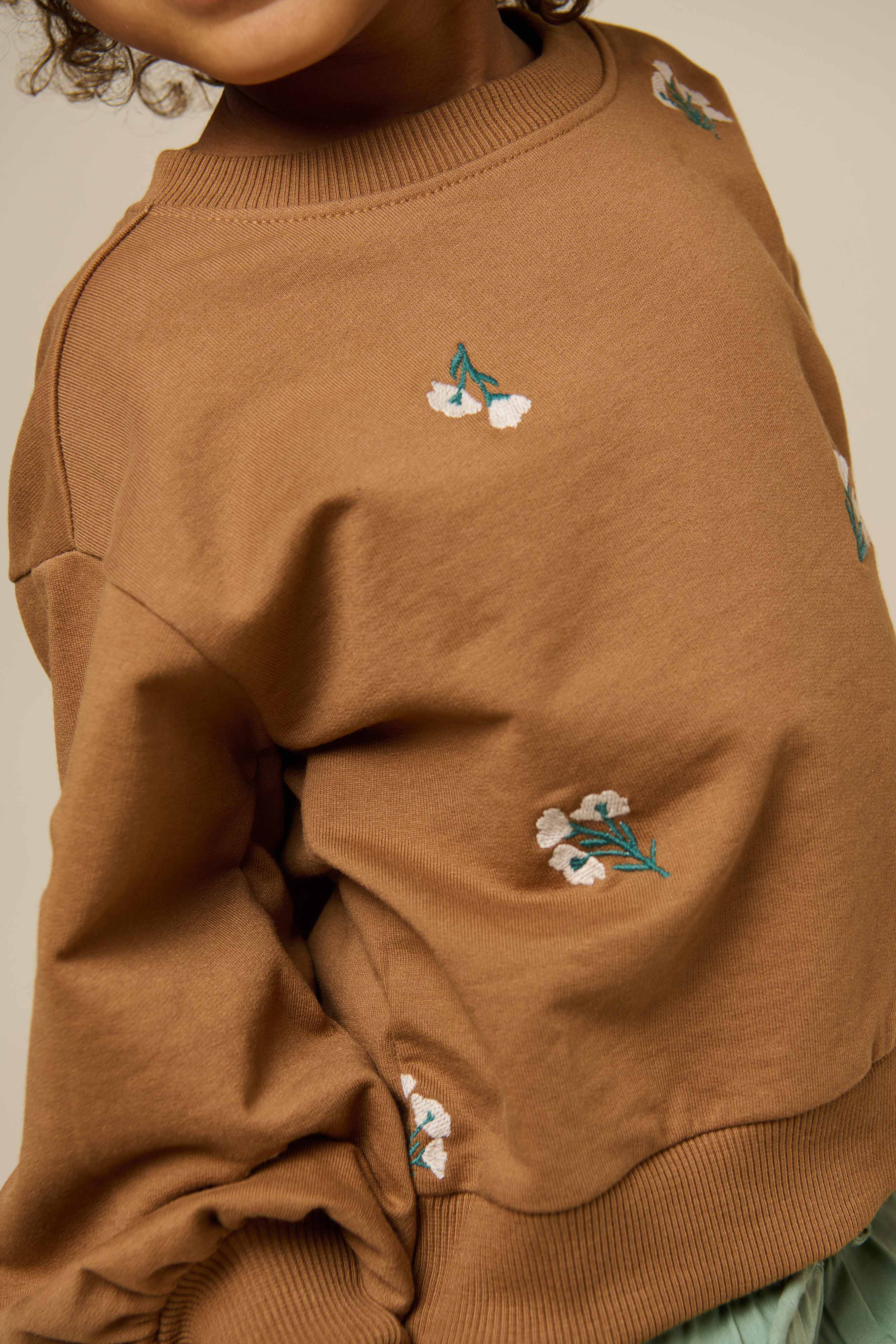 Broderet crewneck sweatshirt - Kids - Coconut | 101213 Kimber