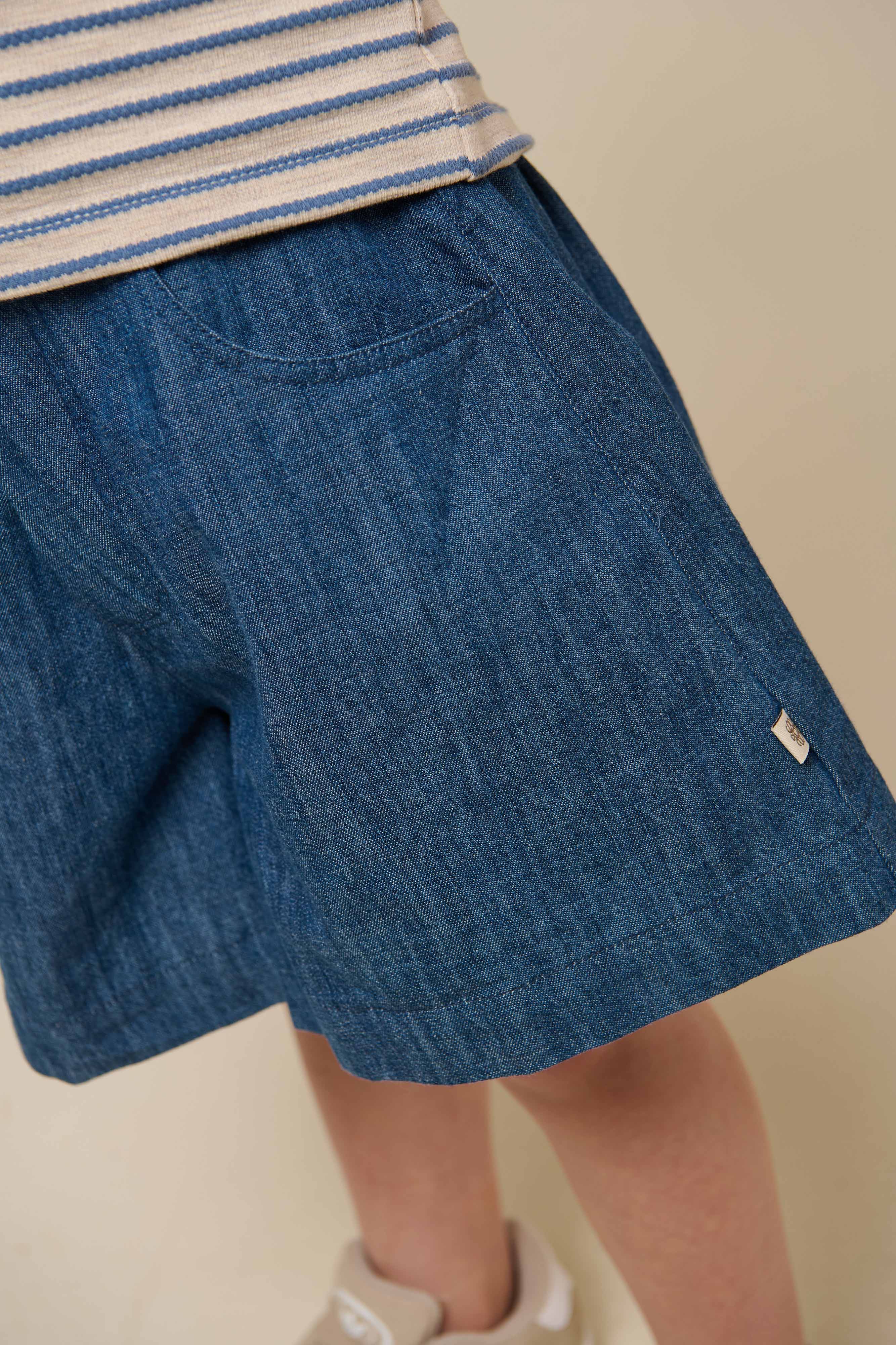 Shorts med vidde i light-denim - Kids - Blue Denim | 101053 Isabella
