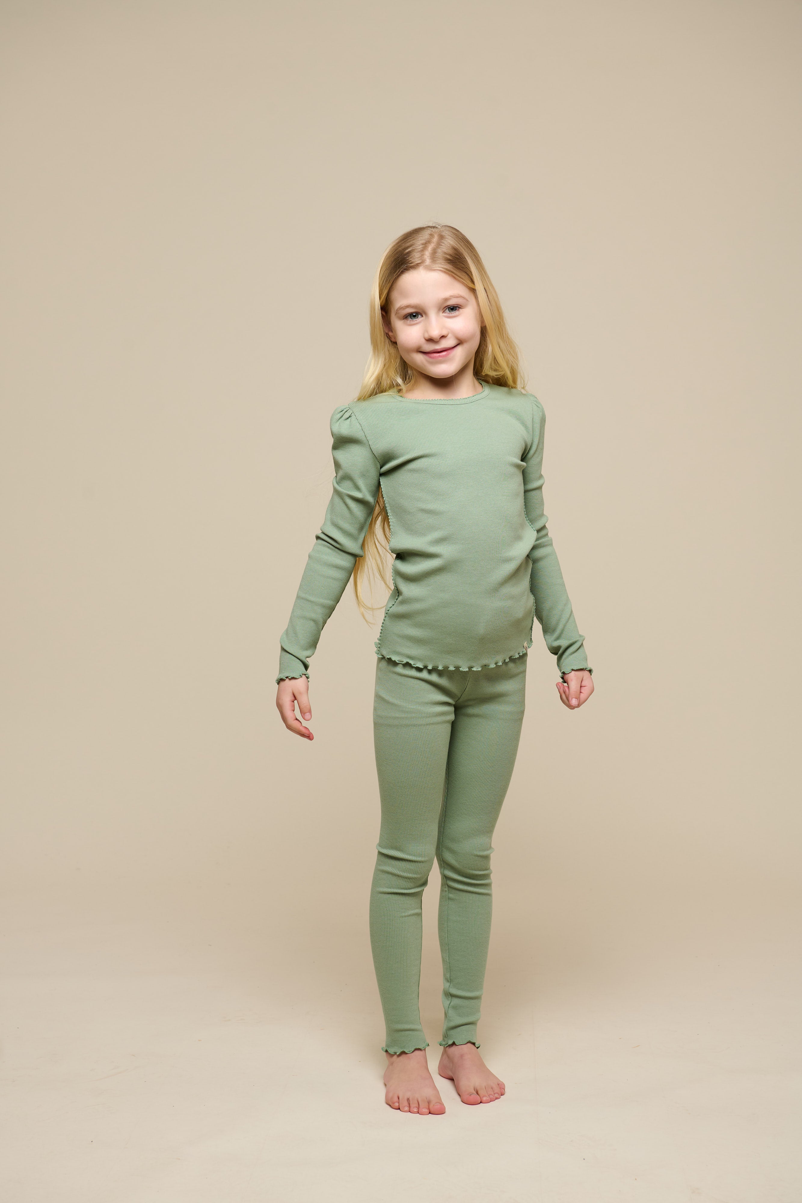 Langærmet T-shirt i modalrib - Tween - Dusty Green | 101311 Lottie